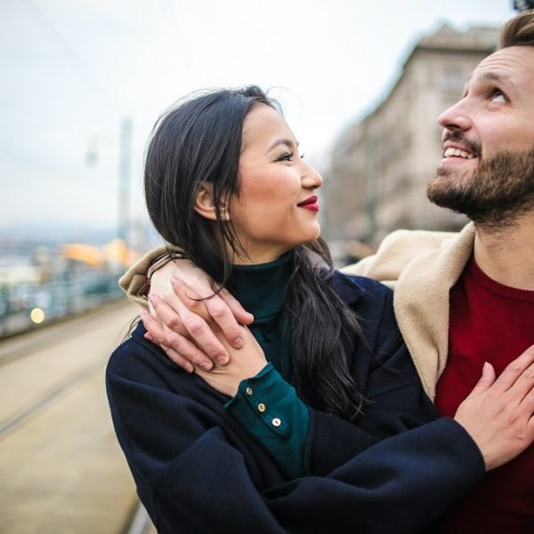 10 Behaviors You Must Give Up If You Want A Happy Relationship!
