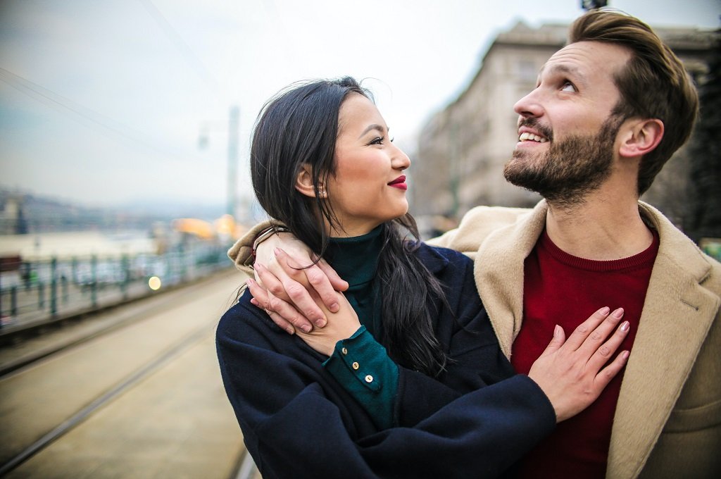 10 Behaviors You Must Give Up If You Want A Happy Relationship!