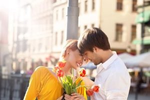 The Top 10 Romantic Flowers in 2021 - AsianDate Scam